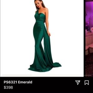 One shoulder portia & Scarlett emerald green gown with side train